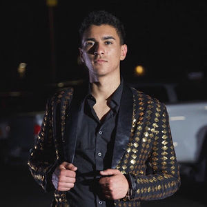 Meet your Posher, Raul